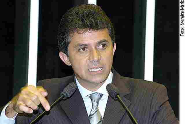 EXPEDITO JÚNIOR DENUNCIA OPERAÇÃO ARCO DE FOGO E PEDE CAUTELA A LULA CONTRA RONDÔNIA