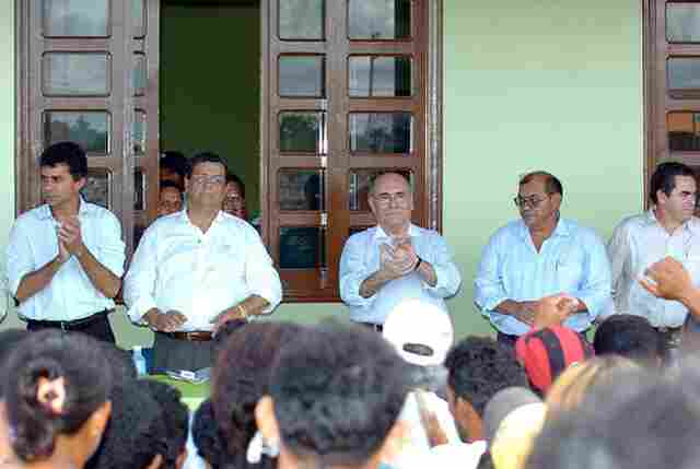 EXPEDITO JÚNIOR LIDERA MOVIMENTO PARA SENADO REAGIR A IMPOSIÇÕES CONTRA MADEIREIRAS