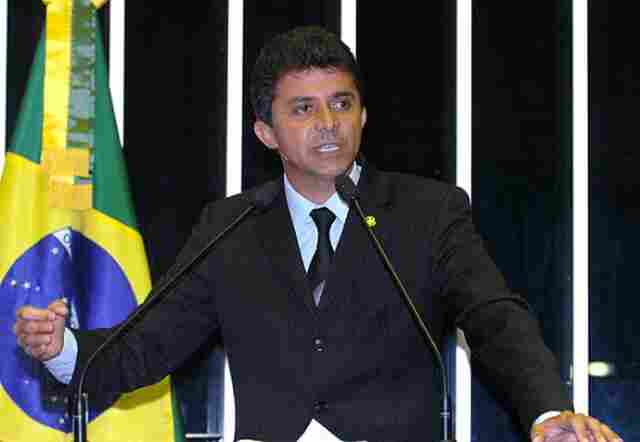 Expedito defende madeireiros de Rondônia