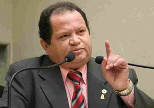 FRAUDE NAS ELEIÇÕES EM GUAJARÁ: DEPUTADO DENUNCIA ESQUEMA DE COMPRA DE VOTOS