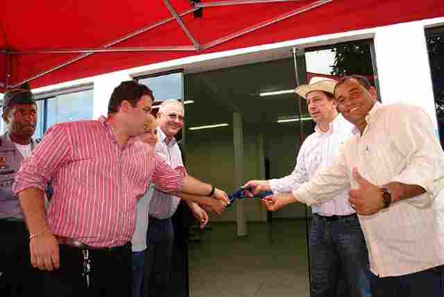 Cassol e Jardim inauguram ampliação de Ciretran em Cacoal