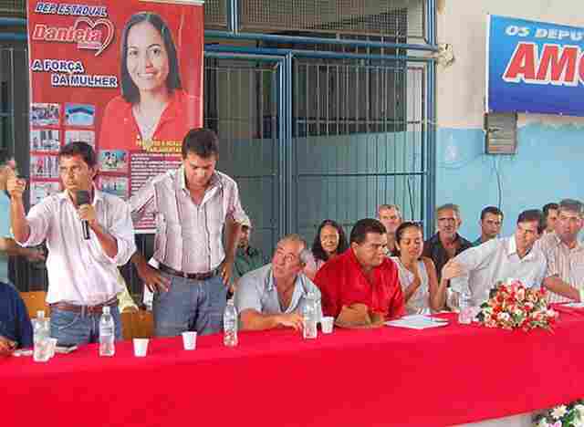 Senador garante evitar retirada da floresta de Bom Futuro