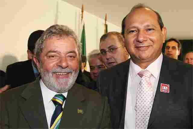 Reitor do Instituto Federais de Educação de Rondônia toma posse em Brasília