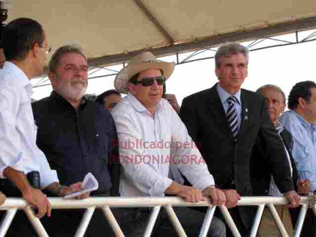 LULA EM RONDÔNIA: CASSOL FICA MAIS À VONTADE DO QUE PETISTAS DURANTE VISITA DO PRESIDENTE