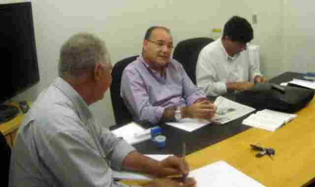 Em audiência no Detran, Jesualdo busca sinalização de trânsito para Médici