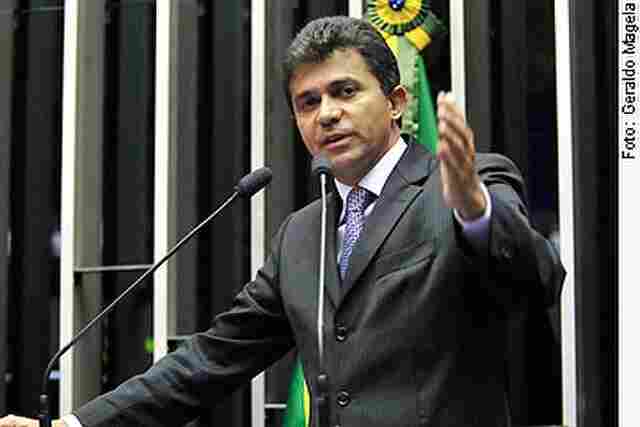 Expedito comemora acordo de Jirau e aprovação do mototaxi na CCJ