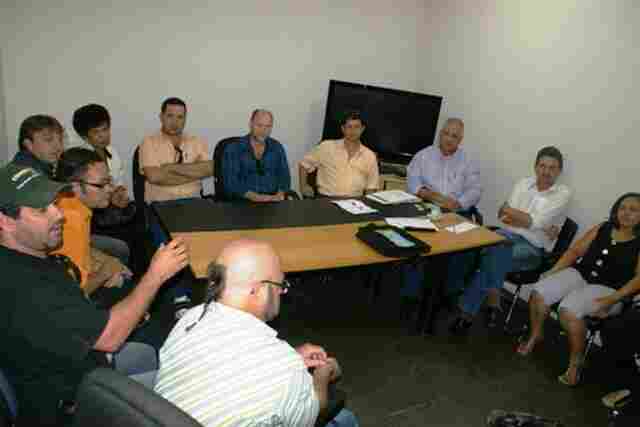 Direção do DETRAN reúne-se com Conselho Regional para agilizar processos