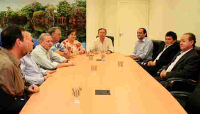 Prefeituras preocupadas com a redução da jornada de trabalho de médicos