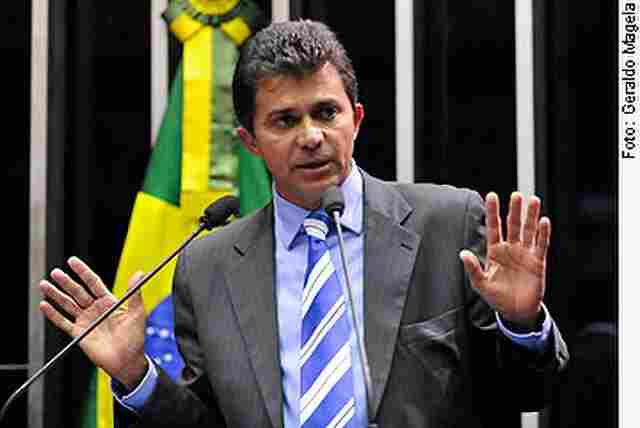 Expedito volta a defender transição dos servidores públicos