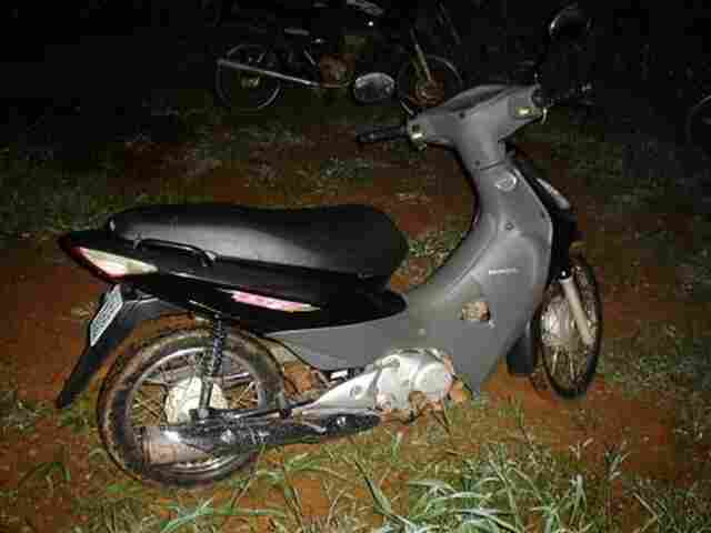 PM recuperam moto após bandido abandonar veículo