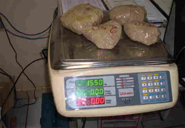 Mulher é presa com mais de um quilo e meio de cocaína na Capital