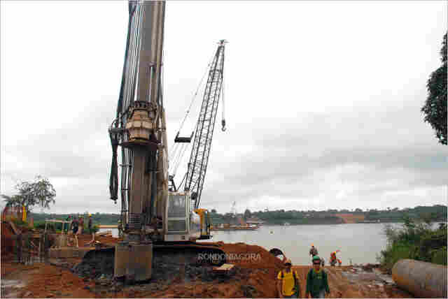 Avançam obras da ponte sobre o Rio Madeira no sentido Humaitá