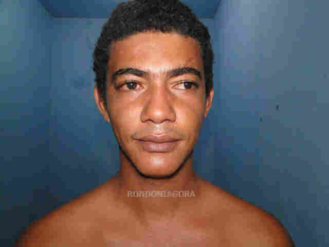 MATOU COM GOLPES NA CABEÇA E ESQUARTEJOU O CORPO