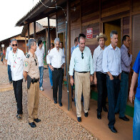 Comissão de senadores visita obra de Santo Antônio
