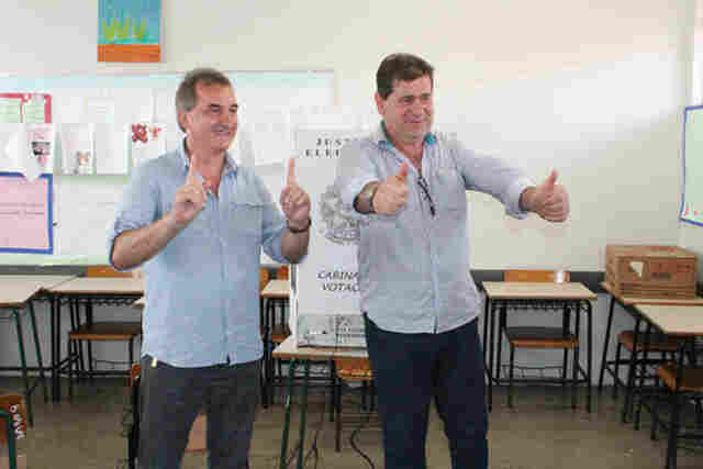 Cesar Cassol é o primeiro a votar e diz estar confiante na vitória