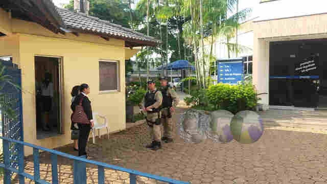 OPERAÇÃO FEUDO: PRÉDIO DO SEBRAE CERCADO POR AGENTES DA PRF E PROMOTORES