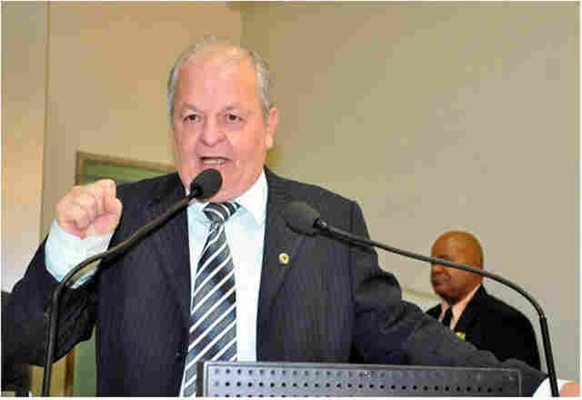 Euclides Maciel quer isenção de impostos sobre aquisição de veículos e transporte coletivo