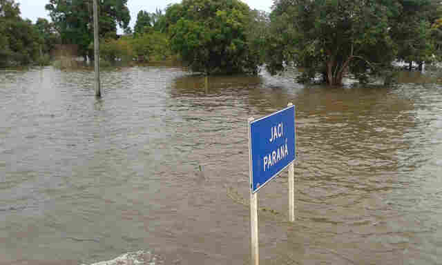 TRÁFEGO ENTRE RONDÔNIA E ACRE PELA 364 ESTÁ SUSPENSO ATÉ SEGUNDA-FEIRA