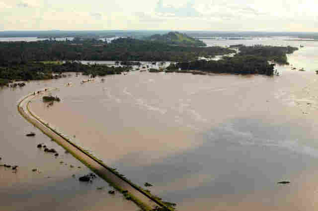 EM RELATÓRIO, DEFESA CIVIL DIZ QUE CHEIA ATINGE SEIS CIDADES E AFETA MAIS DE 20 MIL PESSOAS DIRETAMENTE EM RONDÔNIA