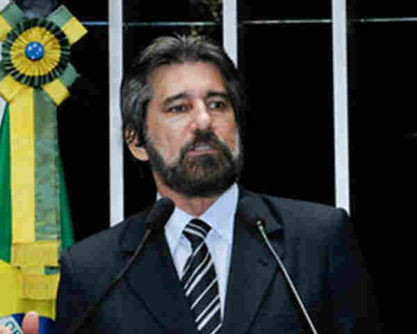 RAUPP DEFENDE MP PARA REPARAR PREJUÍZOS POR CHEIA EM RONDÔNIA