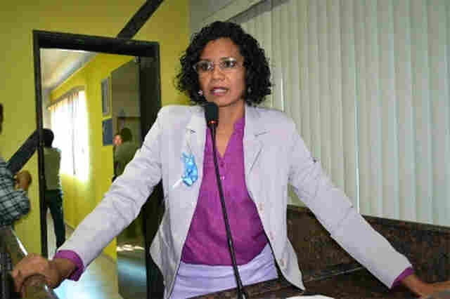 PT confirma vereadora como vice de Padre Ton