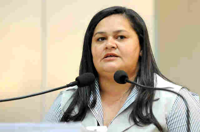 Justiça Federal recebe ação de improbidade contra "Ana da 8" por negociação do mandato