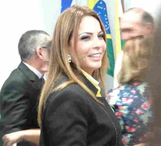 Para Scheilla Cassol, aprovar Pec 300 é uma questão de Justiça