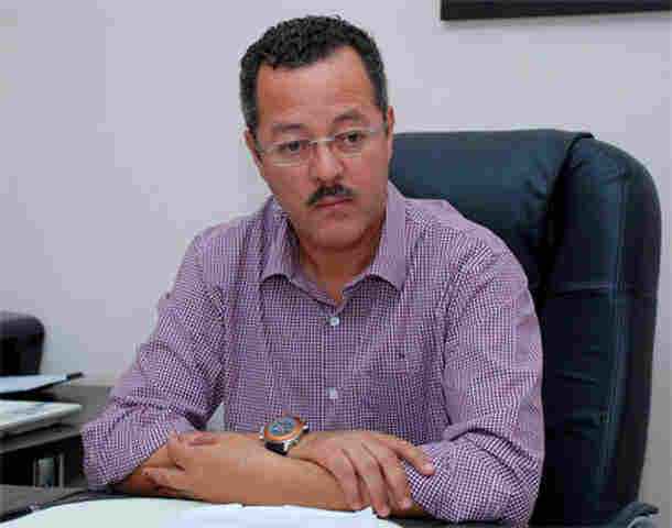 PT E ROBERTO SOBRINHO ARTICULAM GOLPE PARA DERRUBAR NAZIF DA PREFEITURA