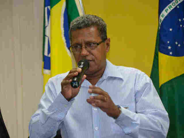 DESEMBARGADOR SUSPENDE DECISÃO DO PRIMEIRO GRAU E MANTÉM ELEIÇÃO DA MESA OCORRIDA EM 2013