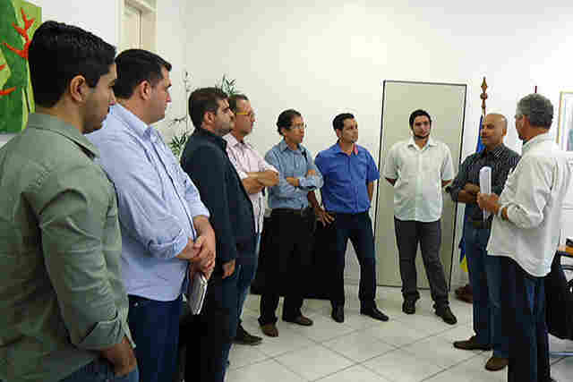 Senge-RO entrega ao Governo PCCR dos engenheiros