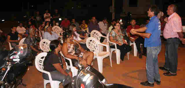 Espigão: Moradores do Bela Vista recebem a Deputada Lúcia Tereza para discutirem prioridades