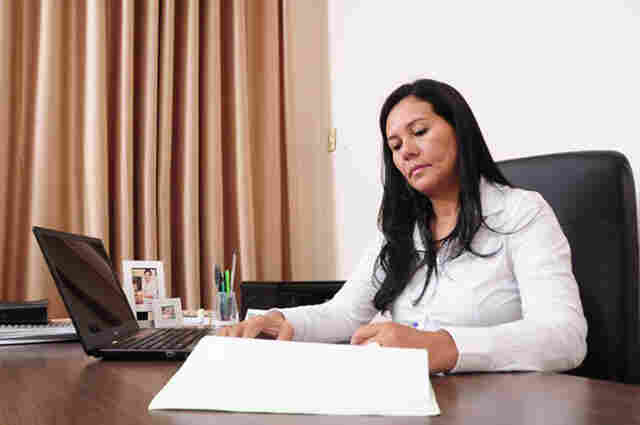 OPERAÇÃO DETALHES: VEREADORA LAMENTA SILÊNCIO DO PT EM CACOAL