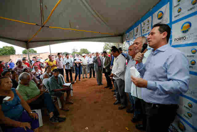 Maurão prestigia lançamento de obras de asfalto na Zona Sul da Capital