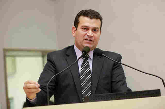 Ezequiel parabeniza Assembleia de Deus pelos 30 anos