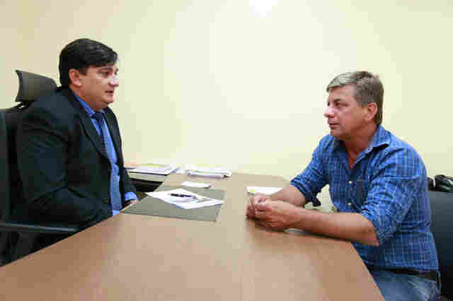 Cleiton Roque garante emendas para atender Alta Floresta