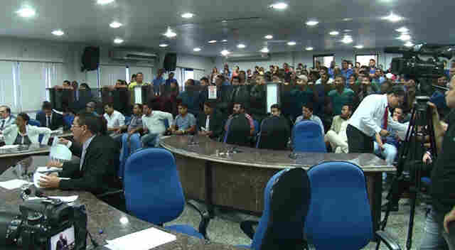 Vereadores aprovam projeto que suspende decreto do prefeito Mauro Nazif sobre o transporte coletivo da Capital