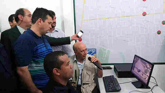 Ezequiel Junior entrega à população de Machadinho sistema de monitoramento em eletrônico