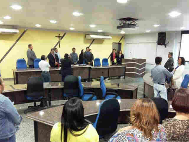 VEREADORES SE PREPARAM PARA BARRAR MAIS UMA VEZ CONTRATAÇÃO DE NOVA EMPRESA DE TRANSPORTE COLETIVO