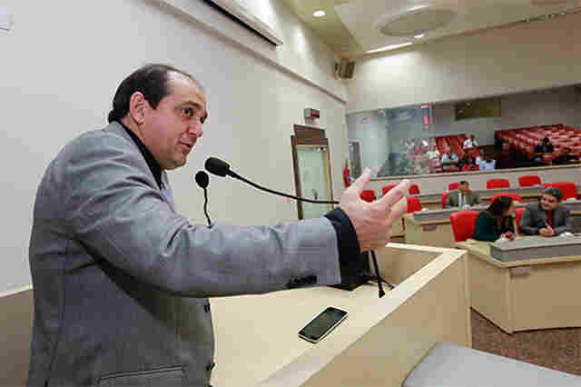 Laerte Gomes solicita recursos do governo para produção do inhame em Cujubim