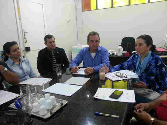 Obra de esgotamento sanitário vai consolidar desenvolvimento de Rolim Moura, diz Marinha Raupp