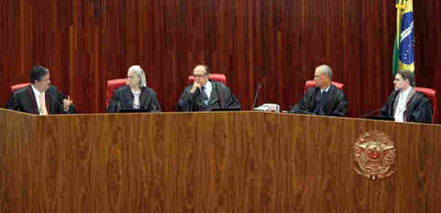 Pedido de vista interrompe julgamento de recurso do senador Ivo Cassol