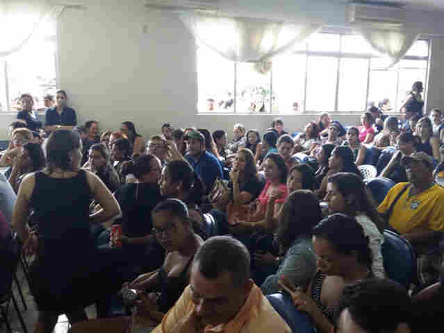 Donadon pede renúncia do prefeito Rover durante sessão tumultuada