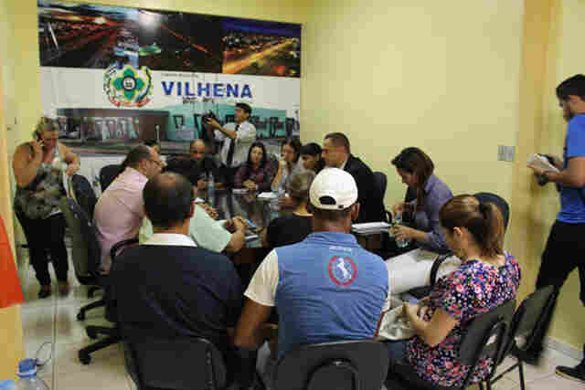 Sindicato de servidores municipais decide pedir CPI contra prefeito Zé Rover