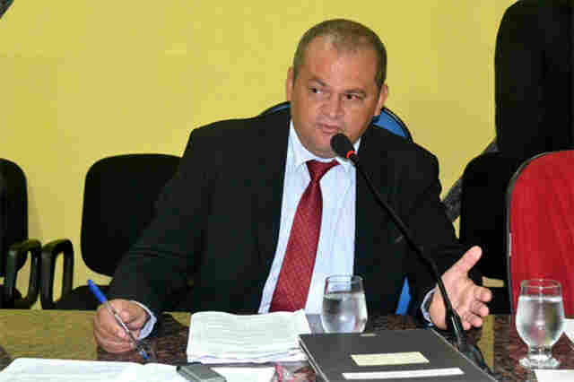 Vereador Eduardo Rodrigues deixa o PV