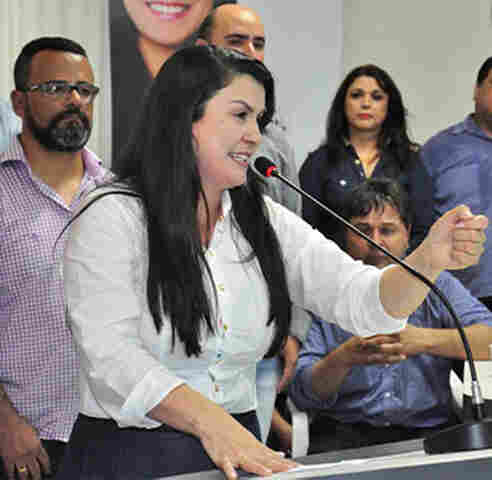 Com líderes foragidos ou na cadeia, família Donadon tenta eleger esposa de Melki em Vilhena