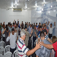Líderes evangélicos também apostam na mudança com Leo Moraes