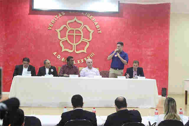 Candidatos à prefeitura participam de debate na Ulbra Porto Velho