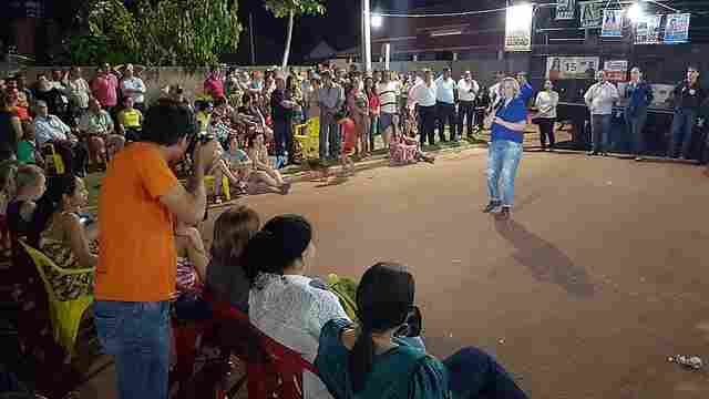 Jaqueline Cassol inicia caminhada pela BR 429 em apoio a candidatos