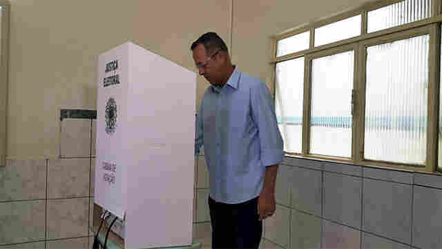 Roberto Sobrinho diz que já tem recurso do TSE para participar do 2º turno