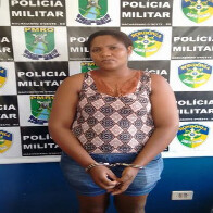 Mulher é presa por tentativa de homicídio após discussão em bar